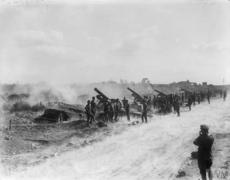 IWM (Q 11502) 8-inch howitzers in action, St. Leger, 29 Aug 1918