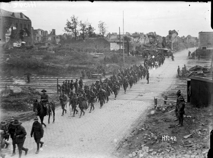 nlnzimage 1-2 013607-G NZ battalion passing through Bapaume, 14 Sep 1918